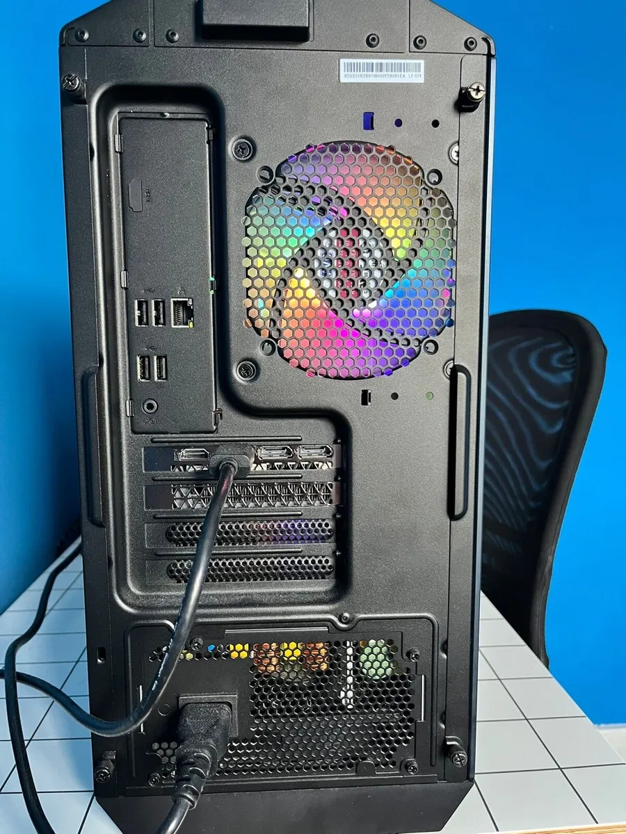 Lenovo Gaming PC and LG 32” Curved Monitor - Image 3