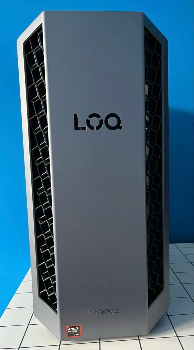 Lenovo Gaming PC and LG 32” Curved Monitor - Image 2