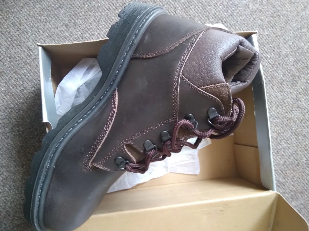 Boots steel toe cap Brand New - Image 4