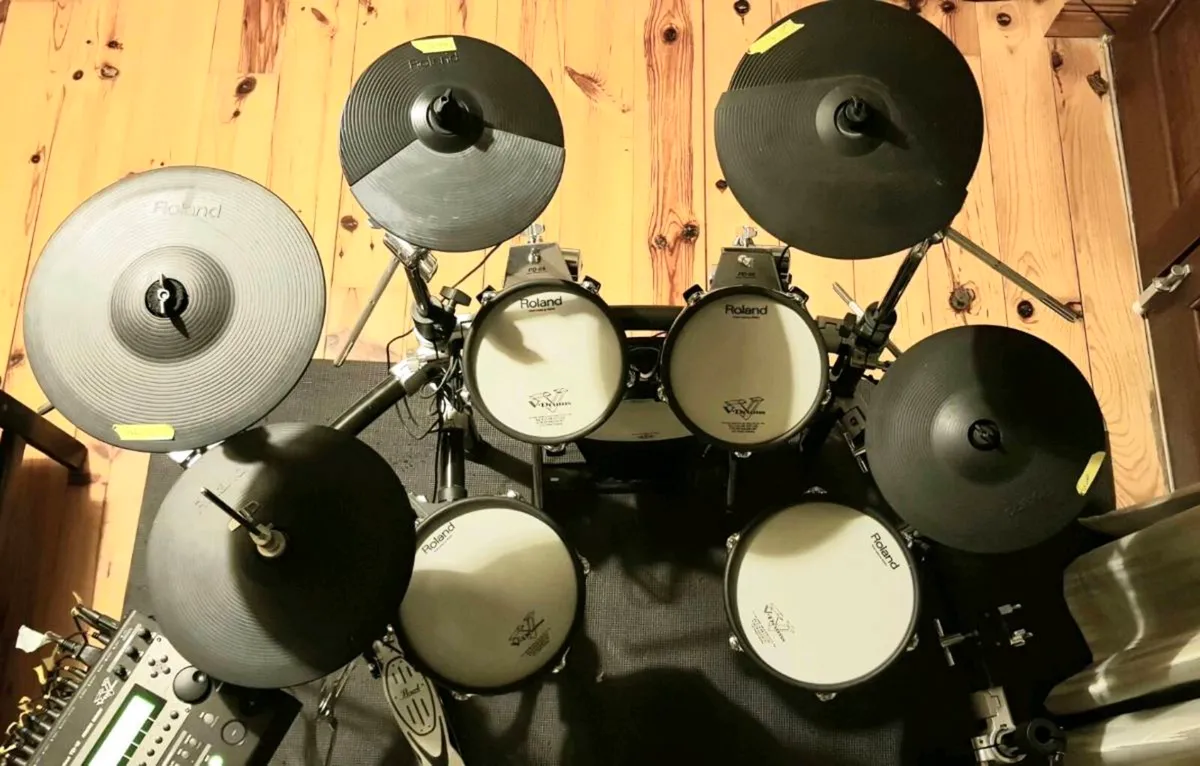 Roland TD-12 Expanded Electric Drum kit - Image 2