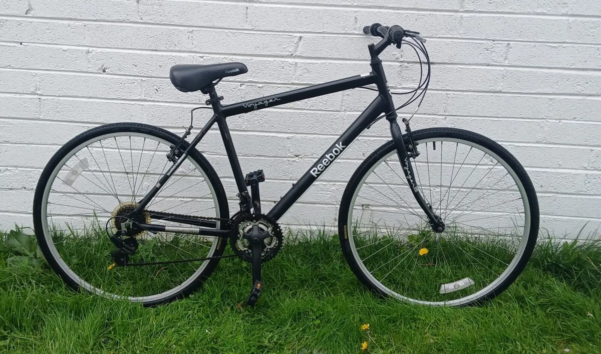 Adults hybrid bike for sale - Image 1