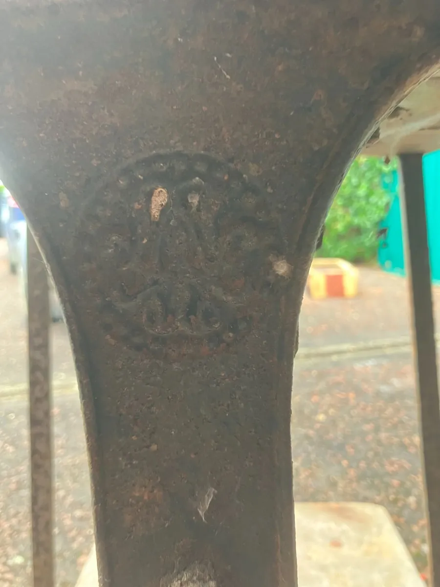 antique avery scales - Image 4