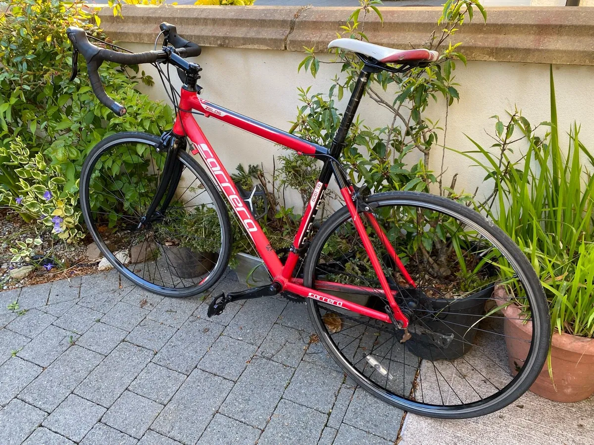 Carrera zelos 700x25c wheels 14 speed 20.5 - Image 3