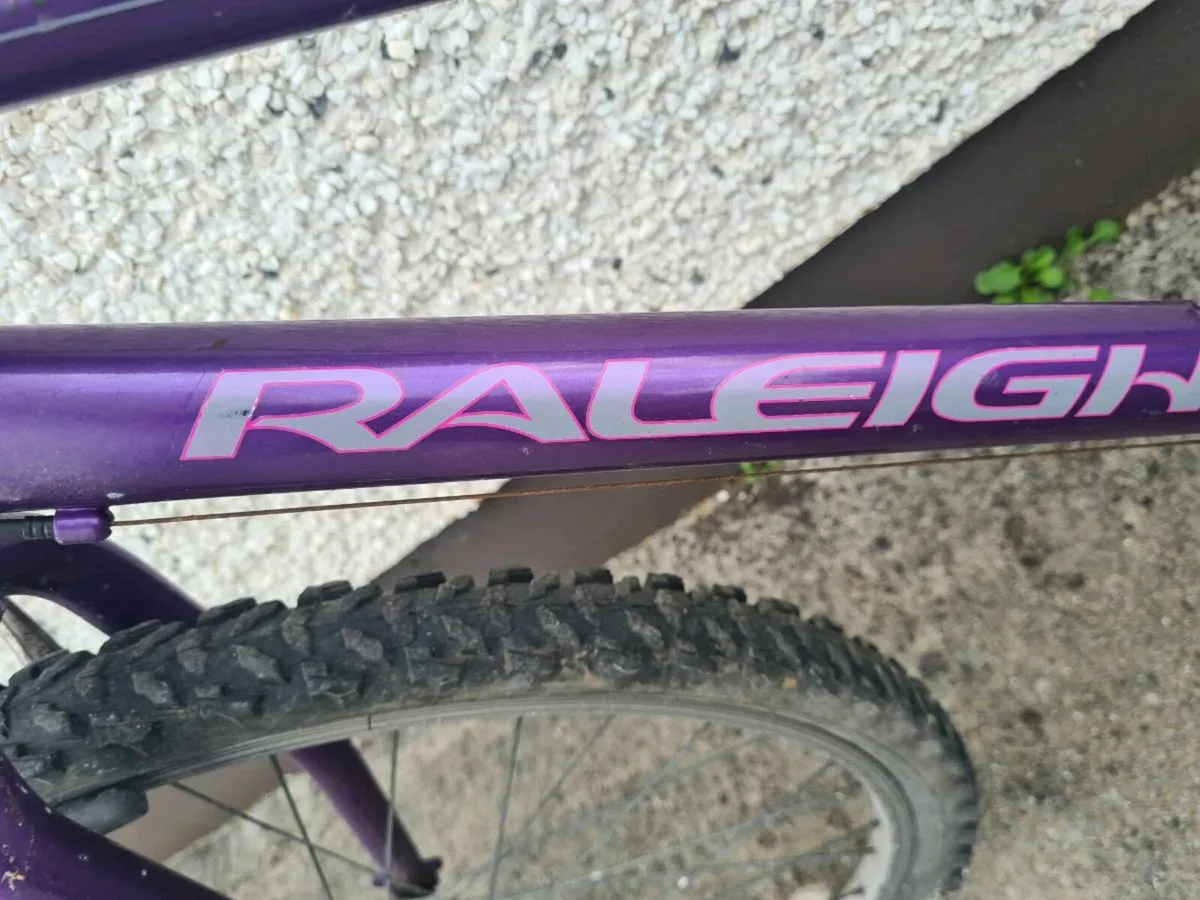 Girls Bike - Image 2