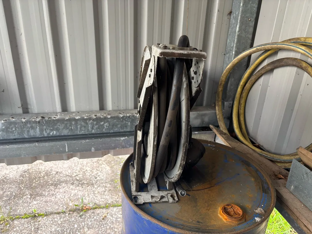 Oil tank - Image 4