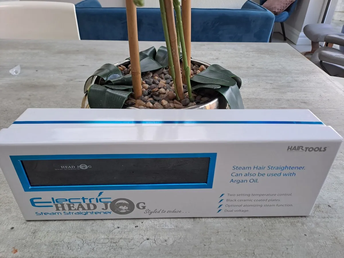 Hair straightener - Image 2