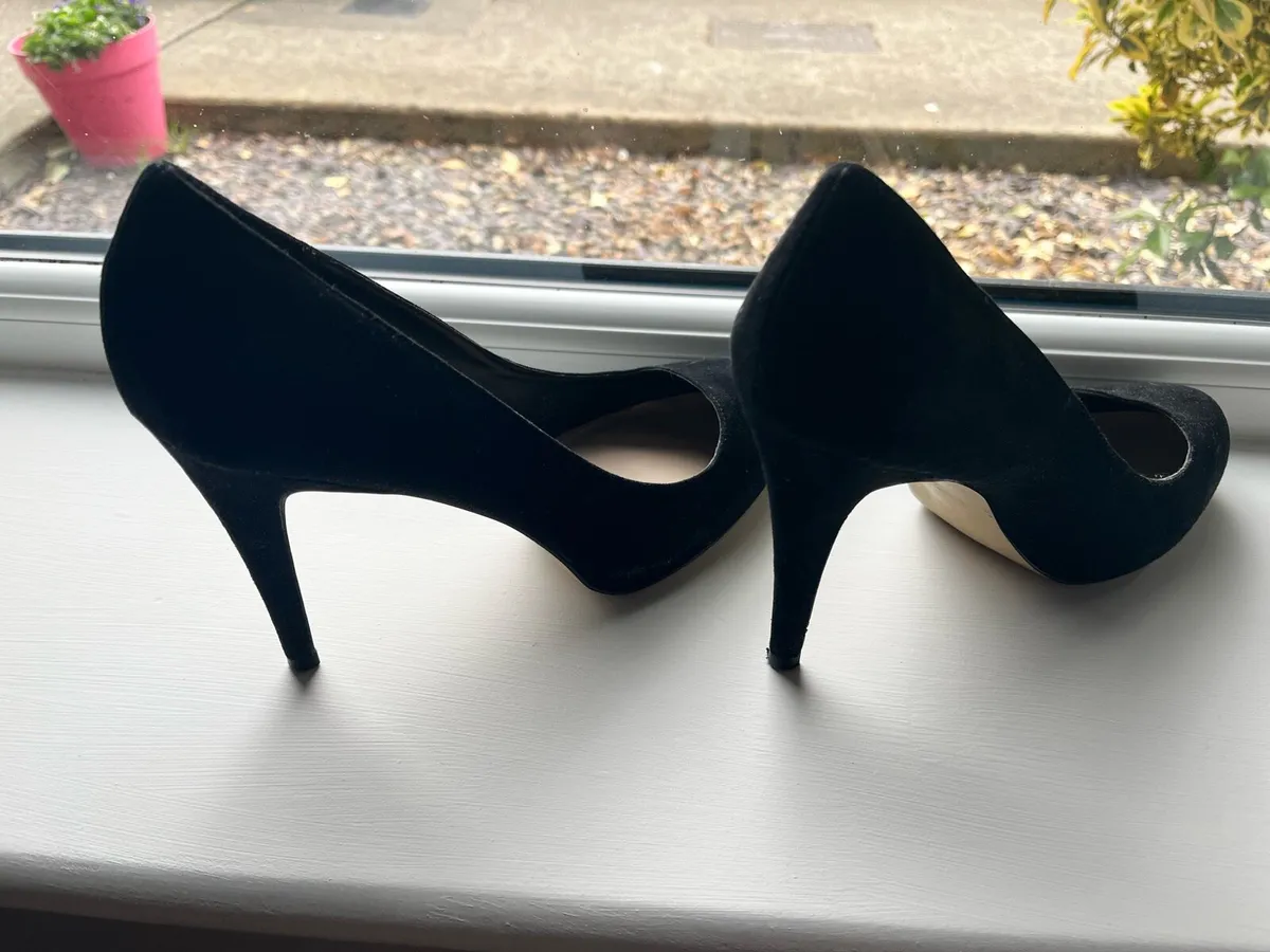 Shoes - Image 2
