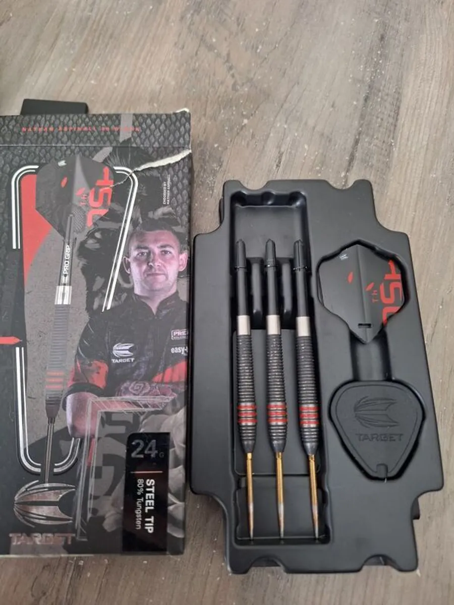 Darts bundle - Image 1