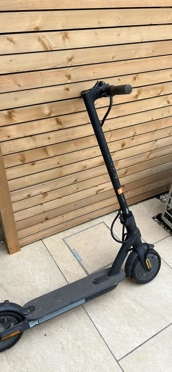 Mi scooter - Image 1