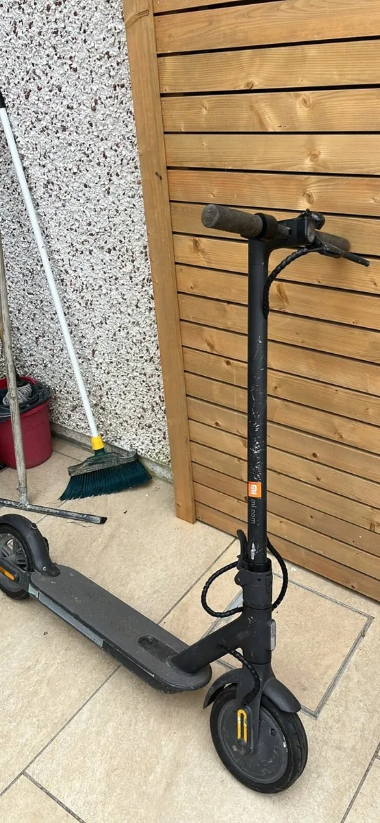 Mi scooter - Image 2