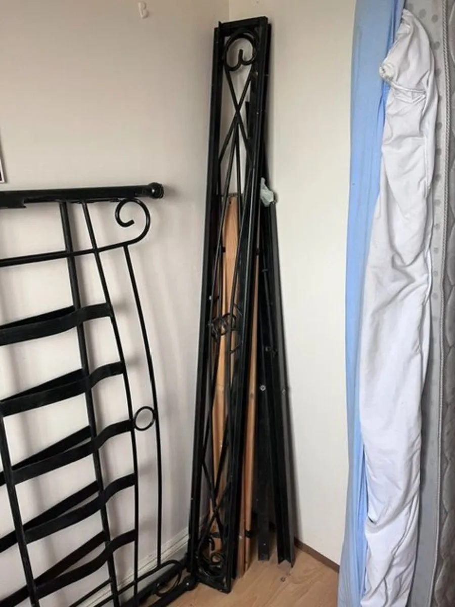 Bed frame & mattress (double) - Image 2