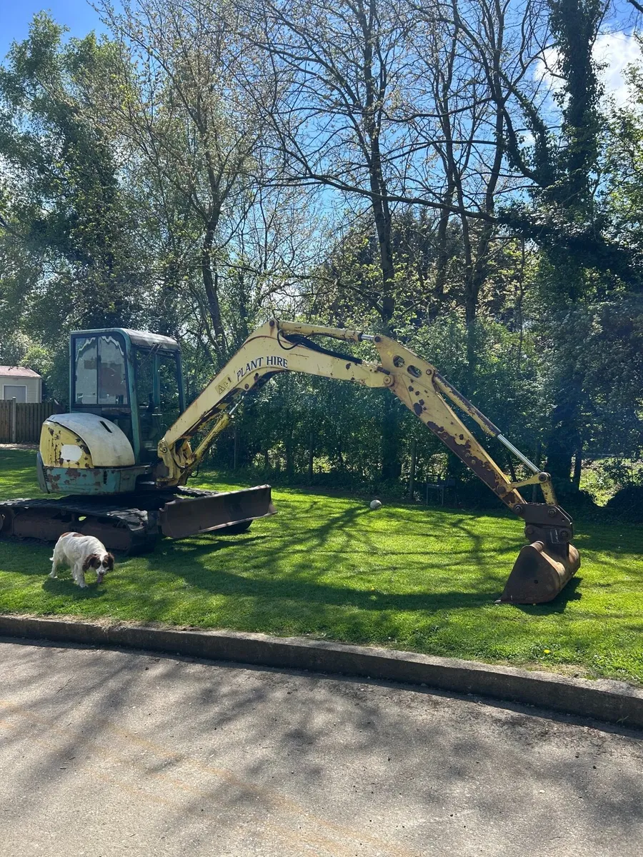 Yanmar 5.5 ton digger - Image 4