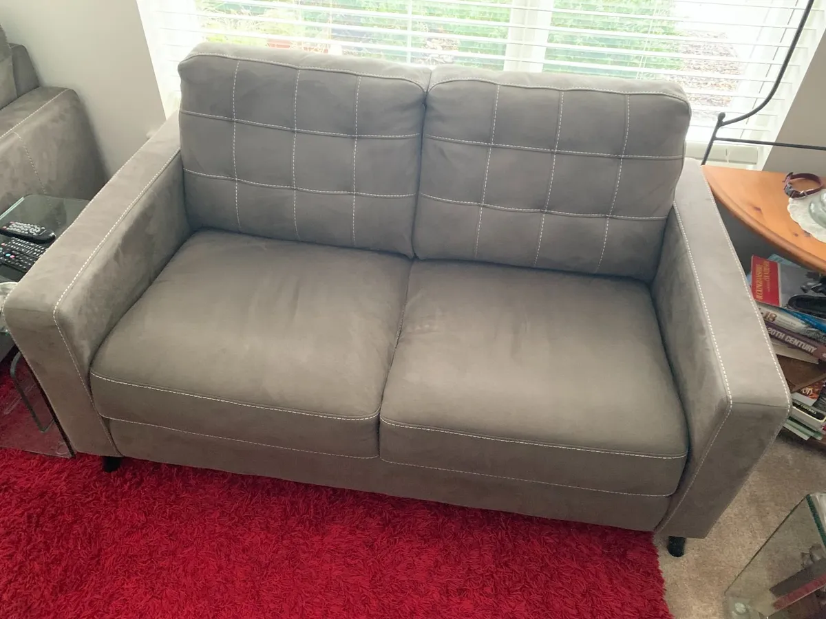 2 x Two Seater Couches  €180 in total for the two - Image 1