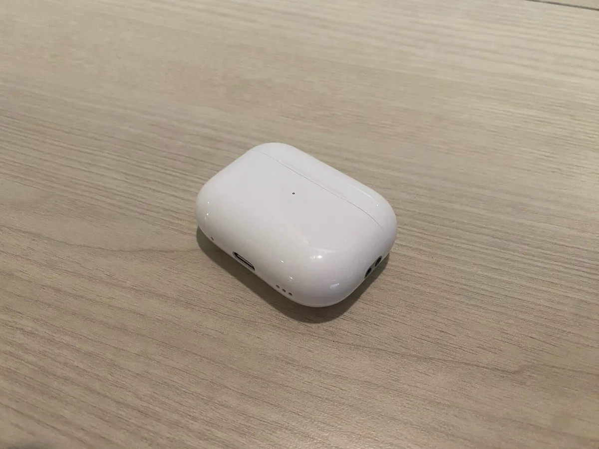 Apple AirPod pro 2 - Image 2