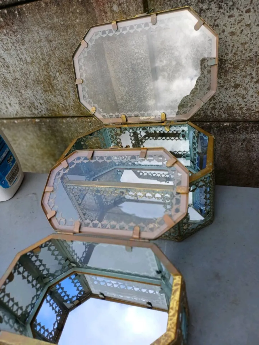 Antique Brass Jewellery Caskets. - Image 4