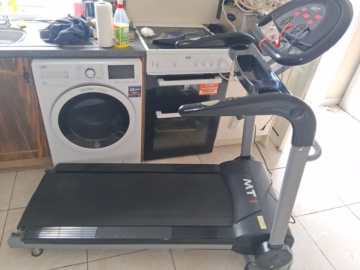 Treadmill - Image 2
