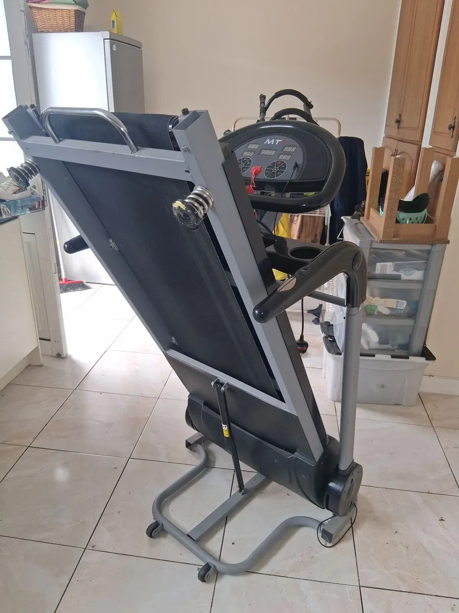 Treadmill - Image 1