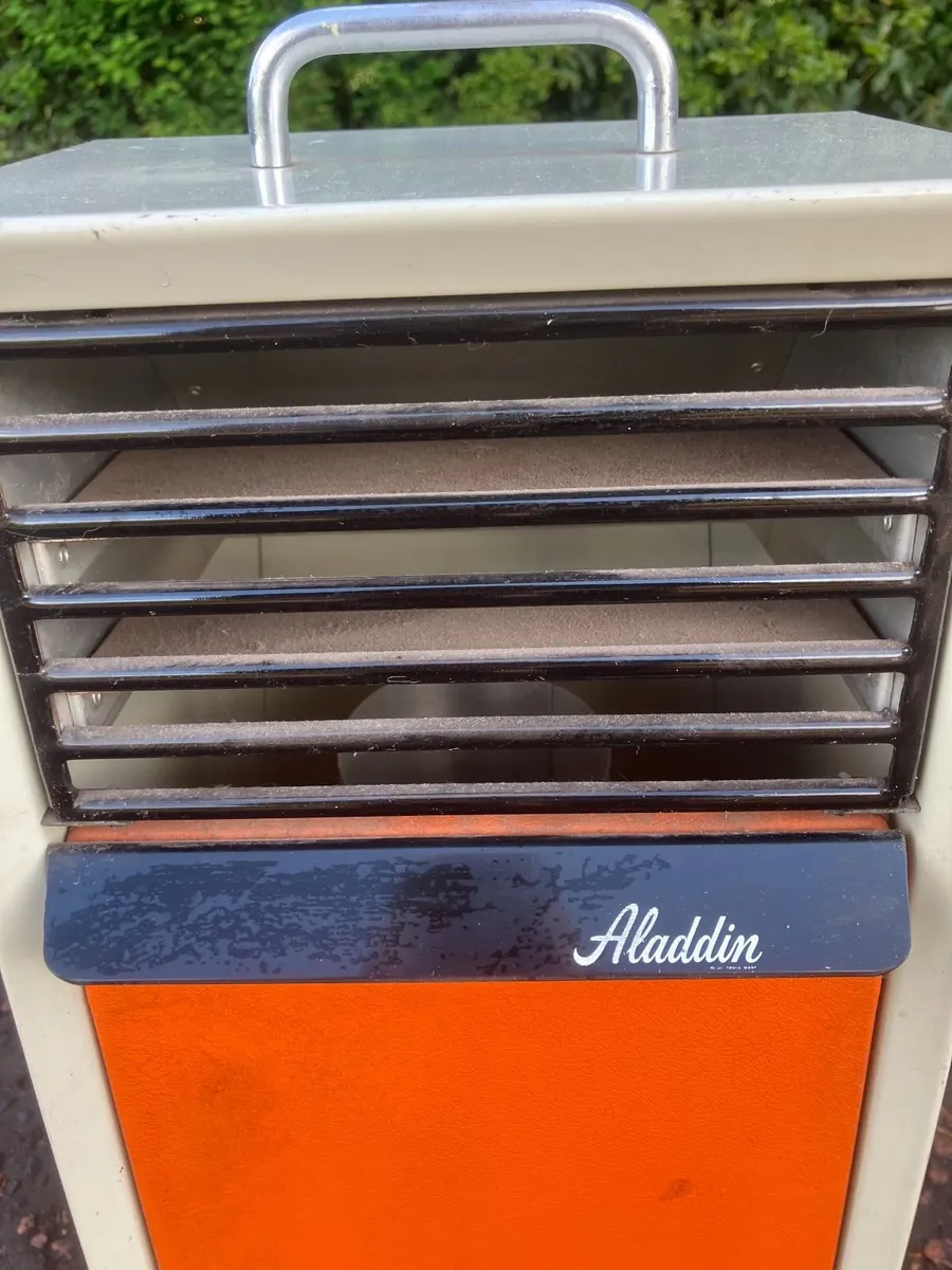 Aladdin space heater - Image 2
