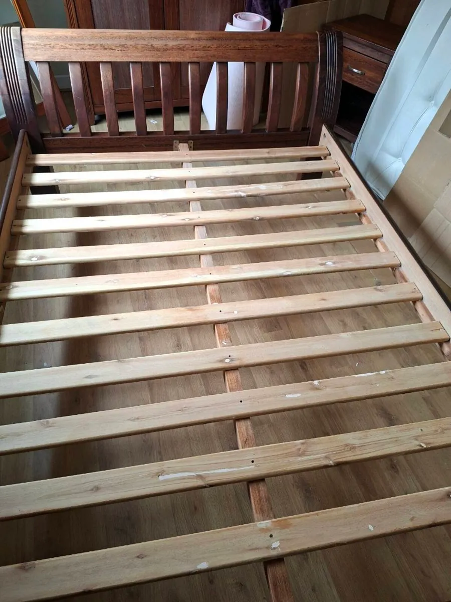 Sleigh bed, Bedside Locker and chest of drawrs - Image 2