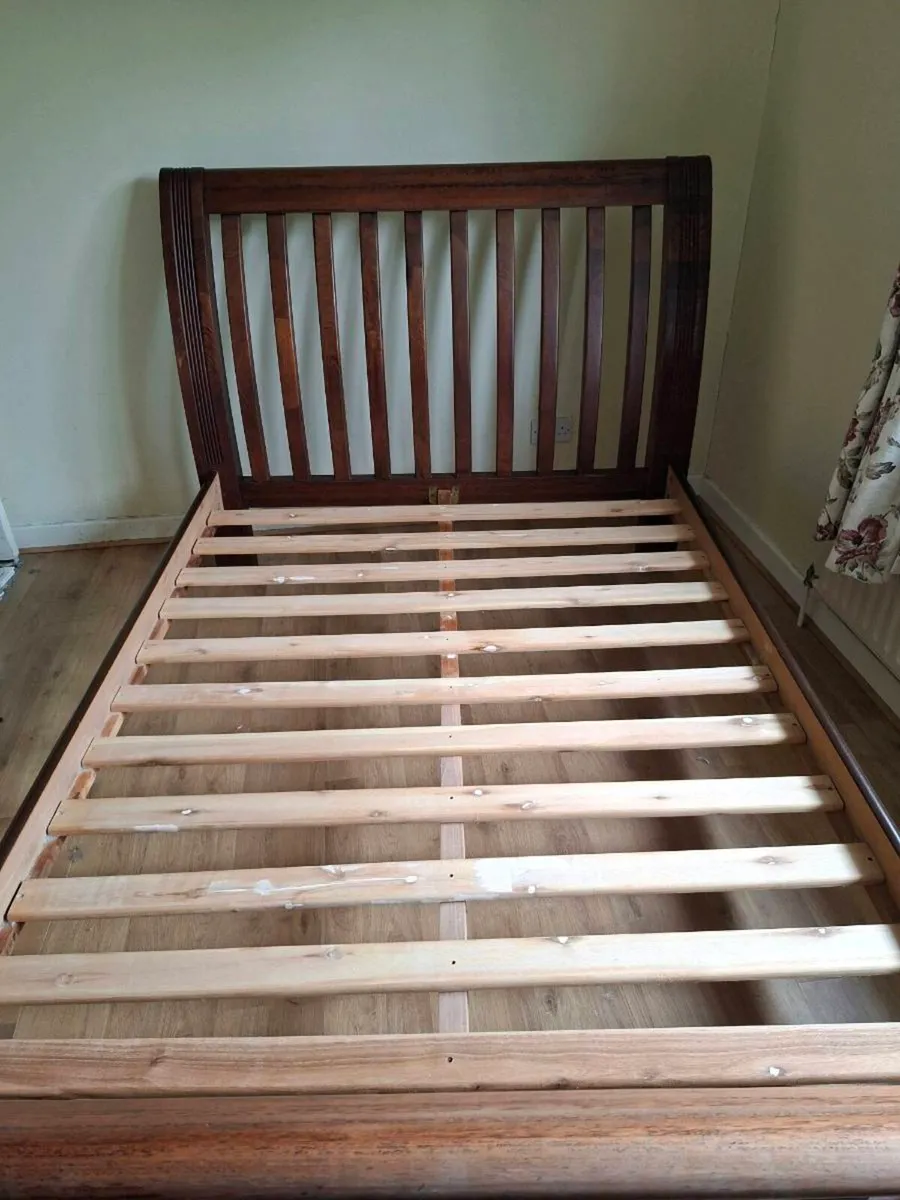 Sleigh bed, Bedside Locker and chest of drawrs - Image 3