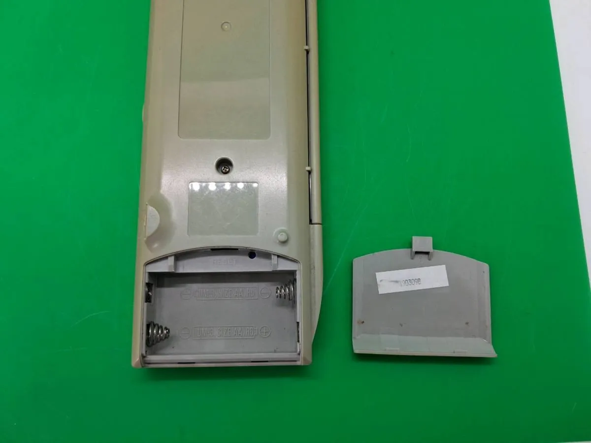 Postage -Yamaha RAV180 Remote Control Transmitter - Image 2