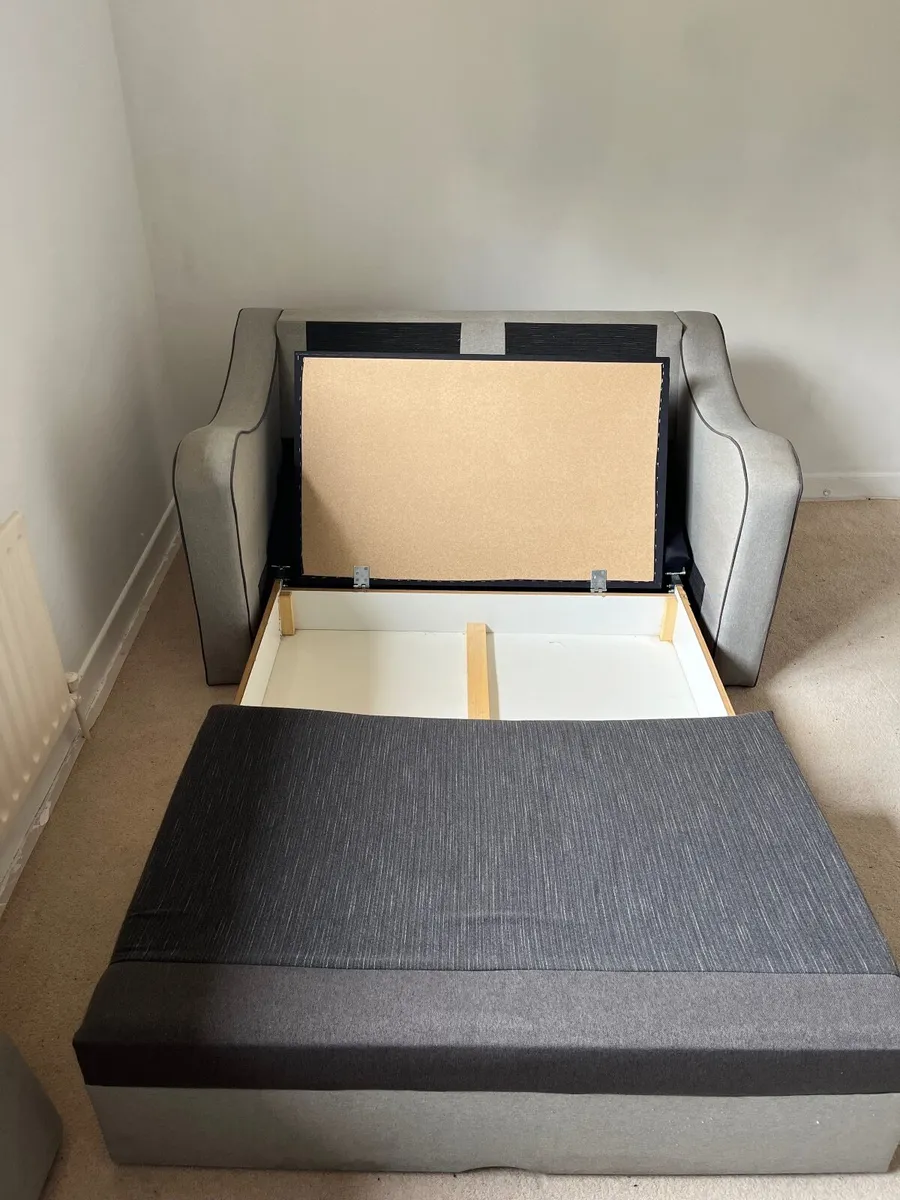 Pull out sofa bed - Image 3