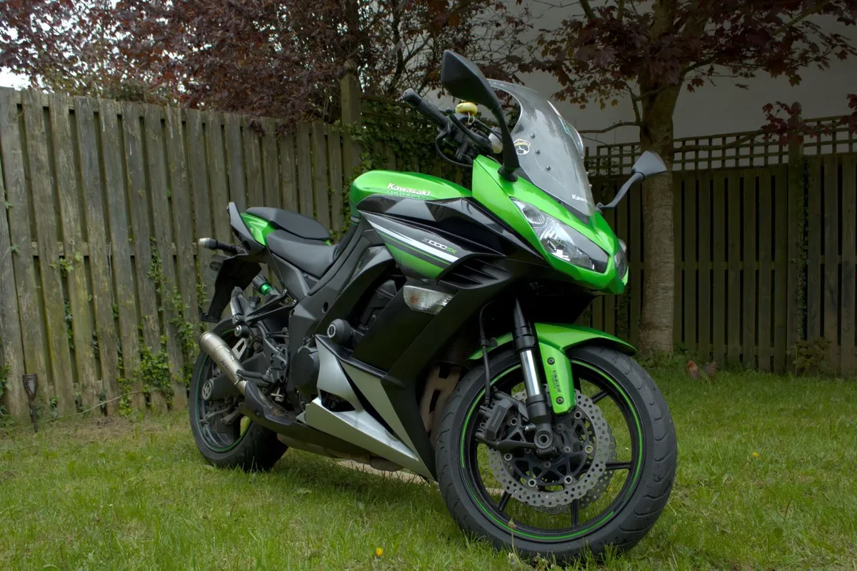 Kawasaki Z1000SX 2016 - Image 3