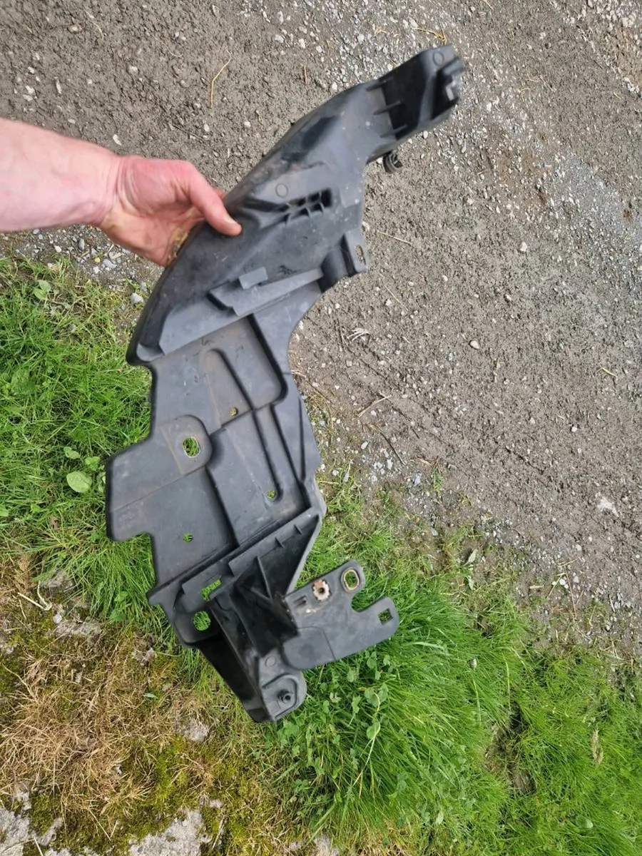 Renault Megane Parts - Image 2