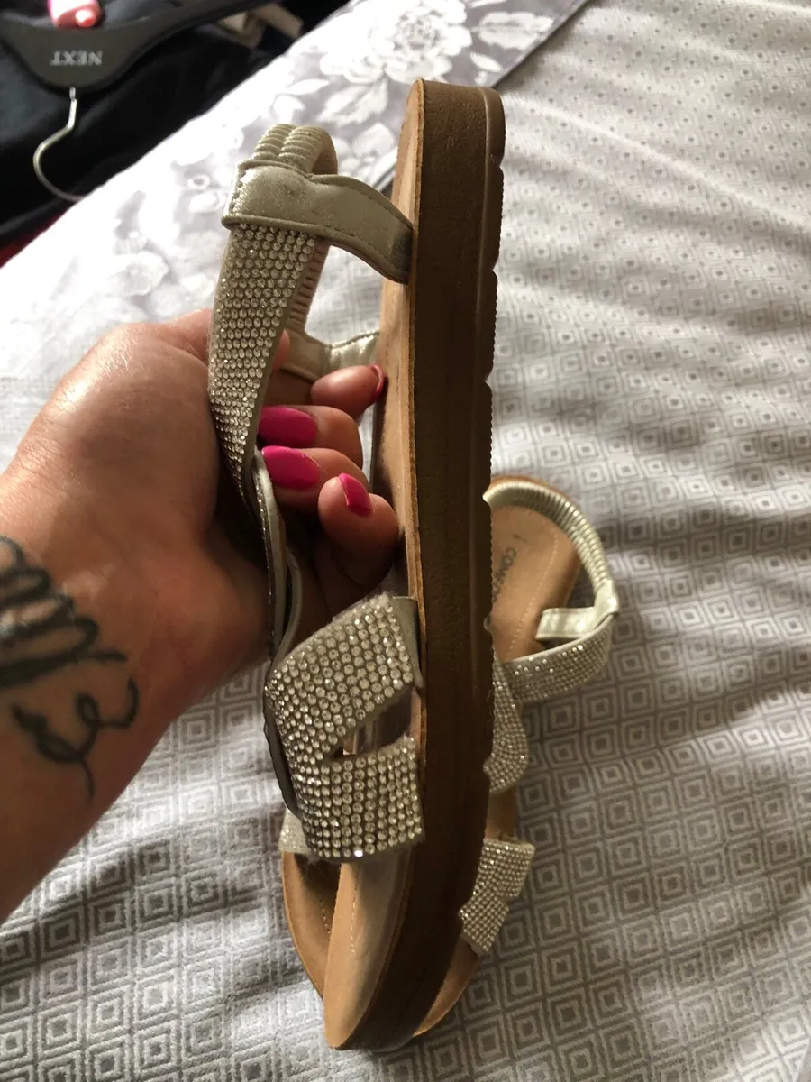Ladies new sandals size 5 €10 - Image 3