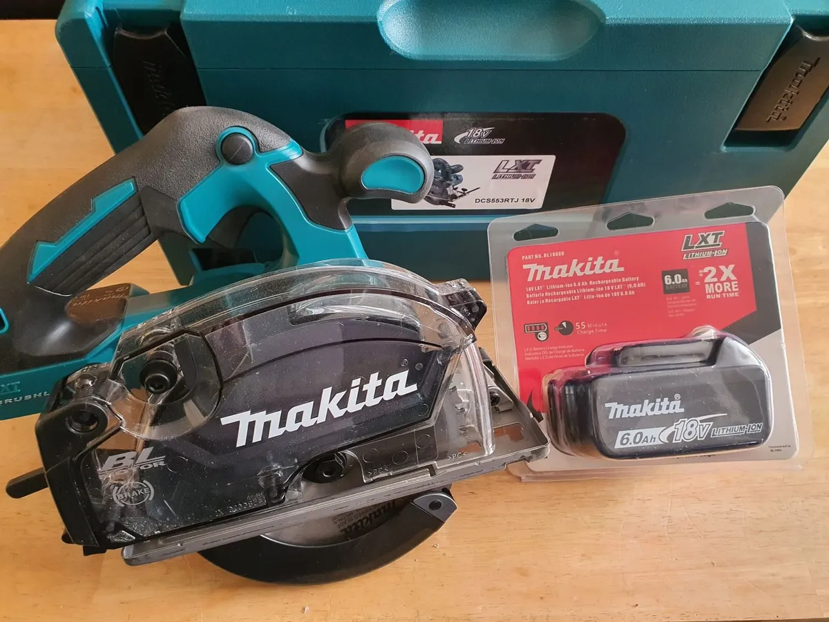 18V Makita Brushless Metal Cutting Circular Saw - Image 3