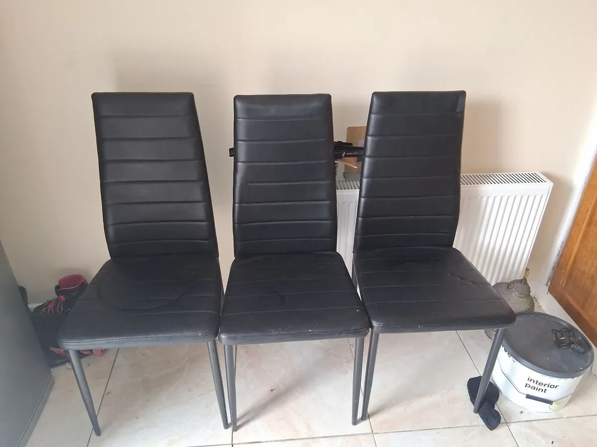 Leather kitchen chairs - Image 1