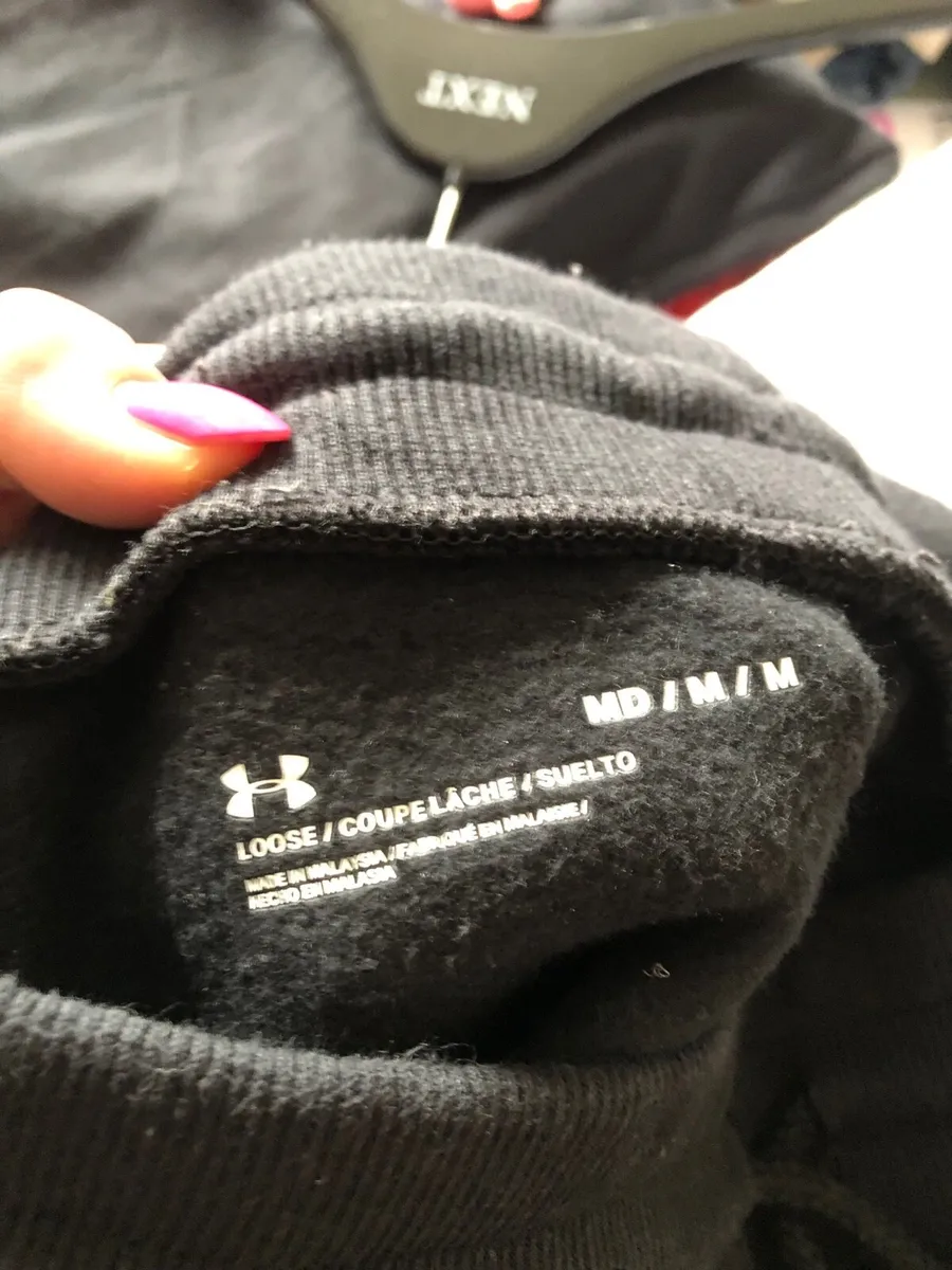 Mens under armour bottoms size M €15 - Image 3