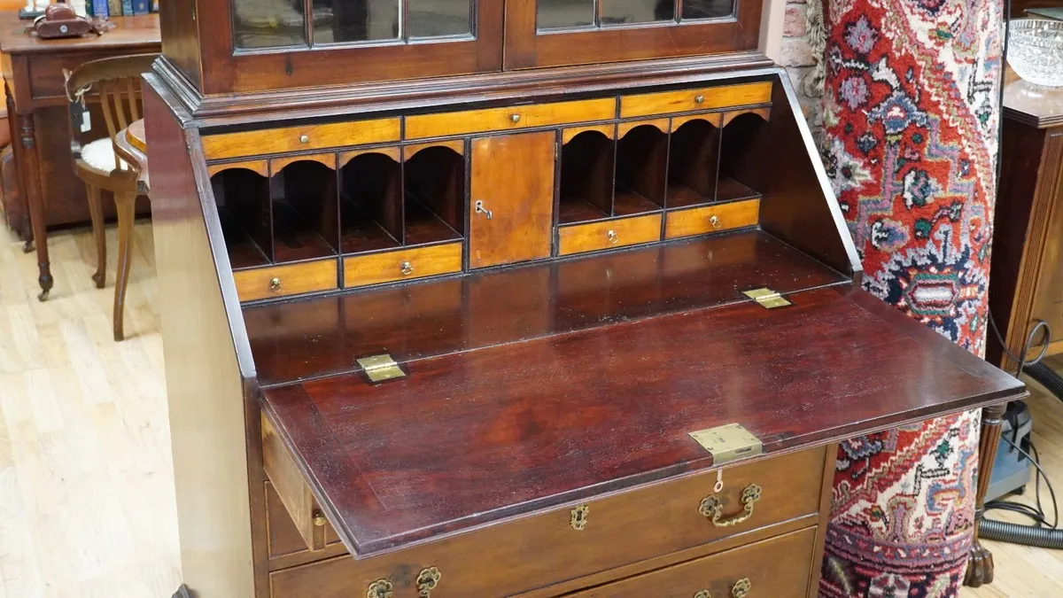 Georgian Mahogany Bureau Bookcase - Image 4