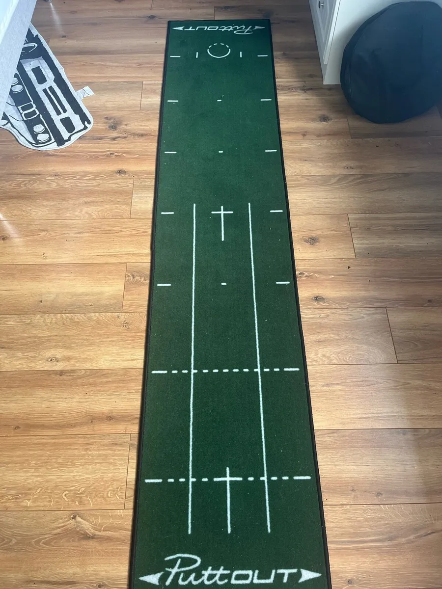 Puttout Golf Putting Mat - Image 1