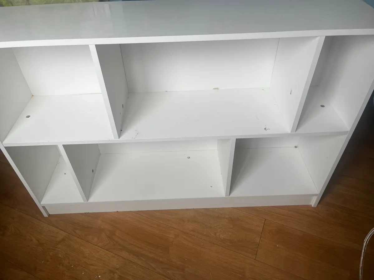 Storage shelves - Image 2