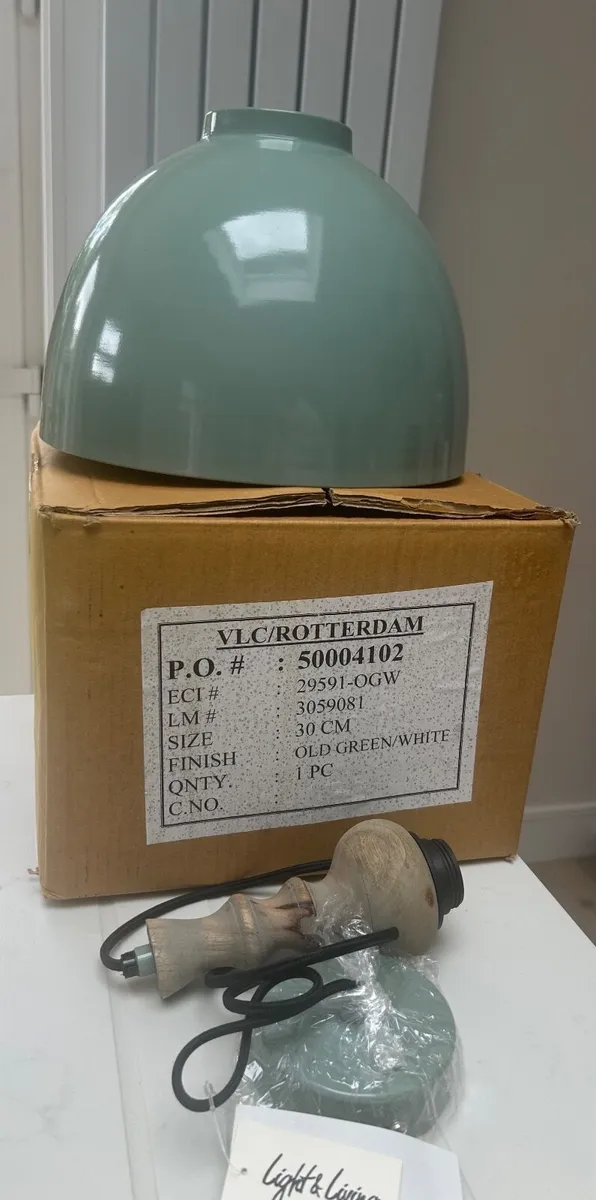 Dining light fixture - Image 1