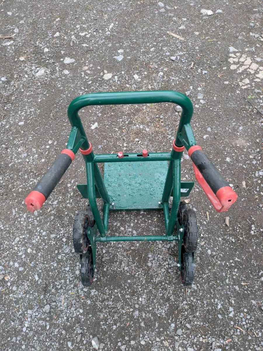 Stair-Climbing Hand Truck - Image 3