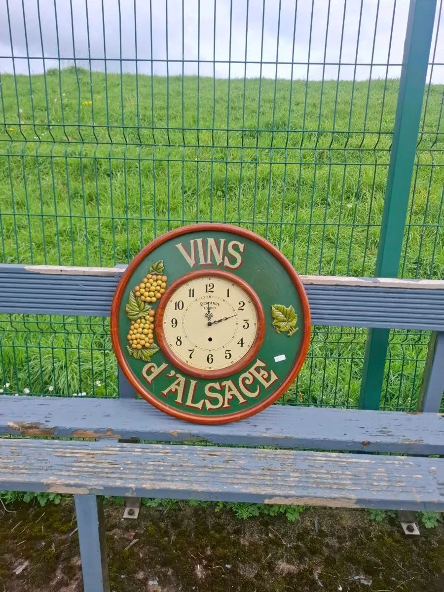 Large country corner wine clock - Image 1
