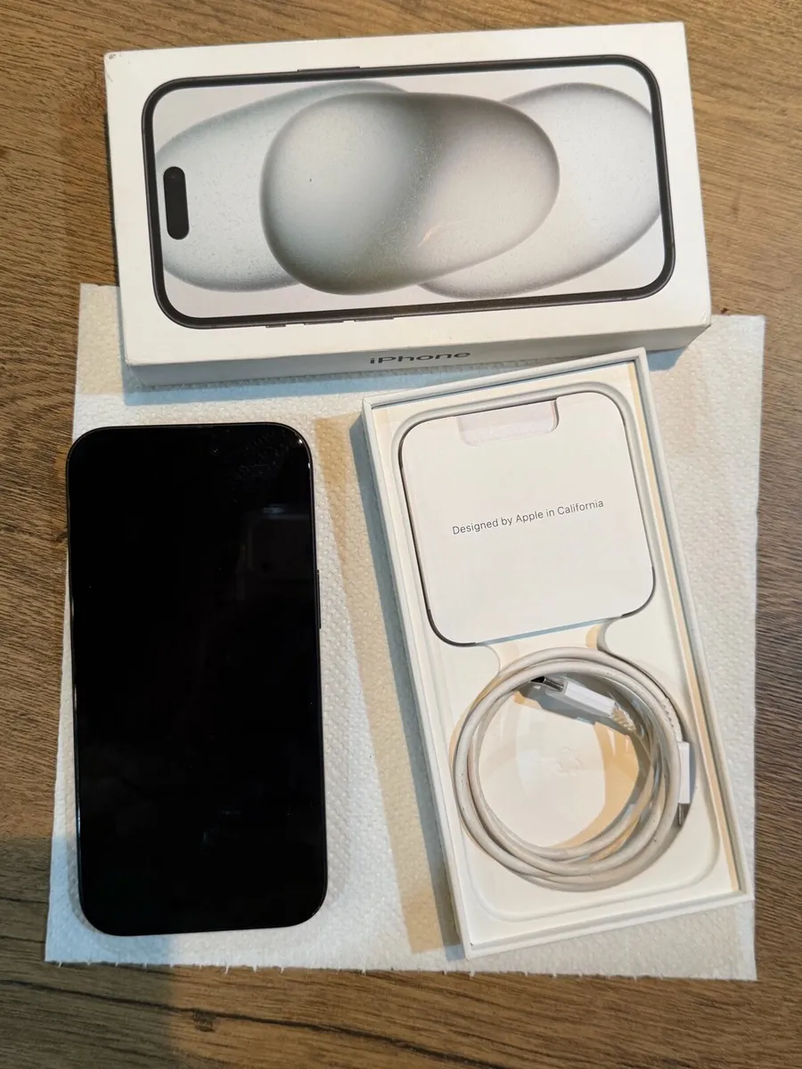 iPhone 15 128gb - Image 1