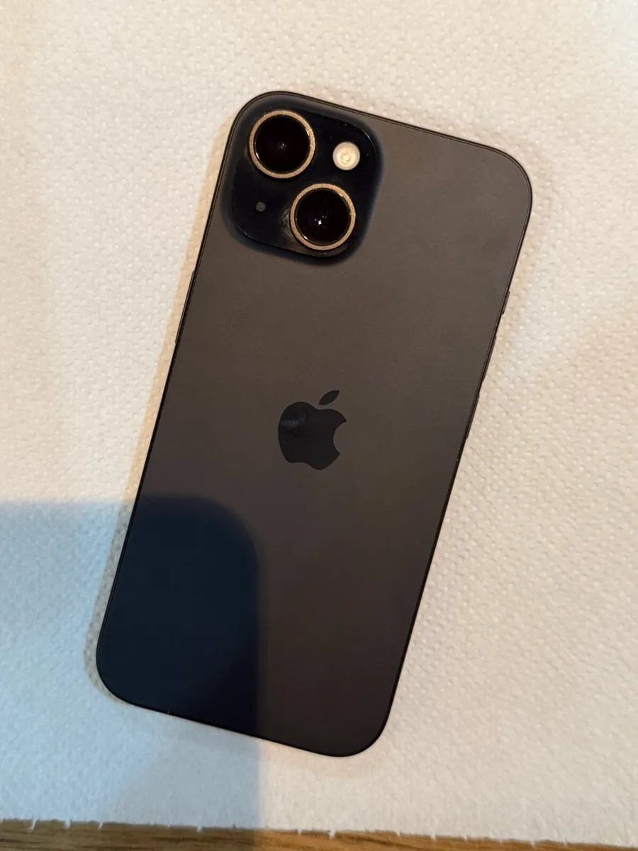 iPhone 15 128gb - Image 3
