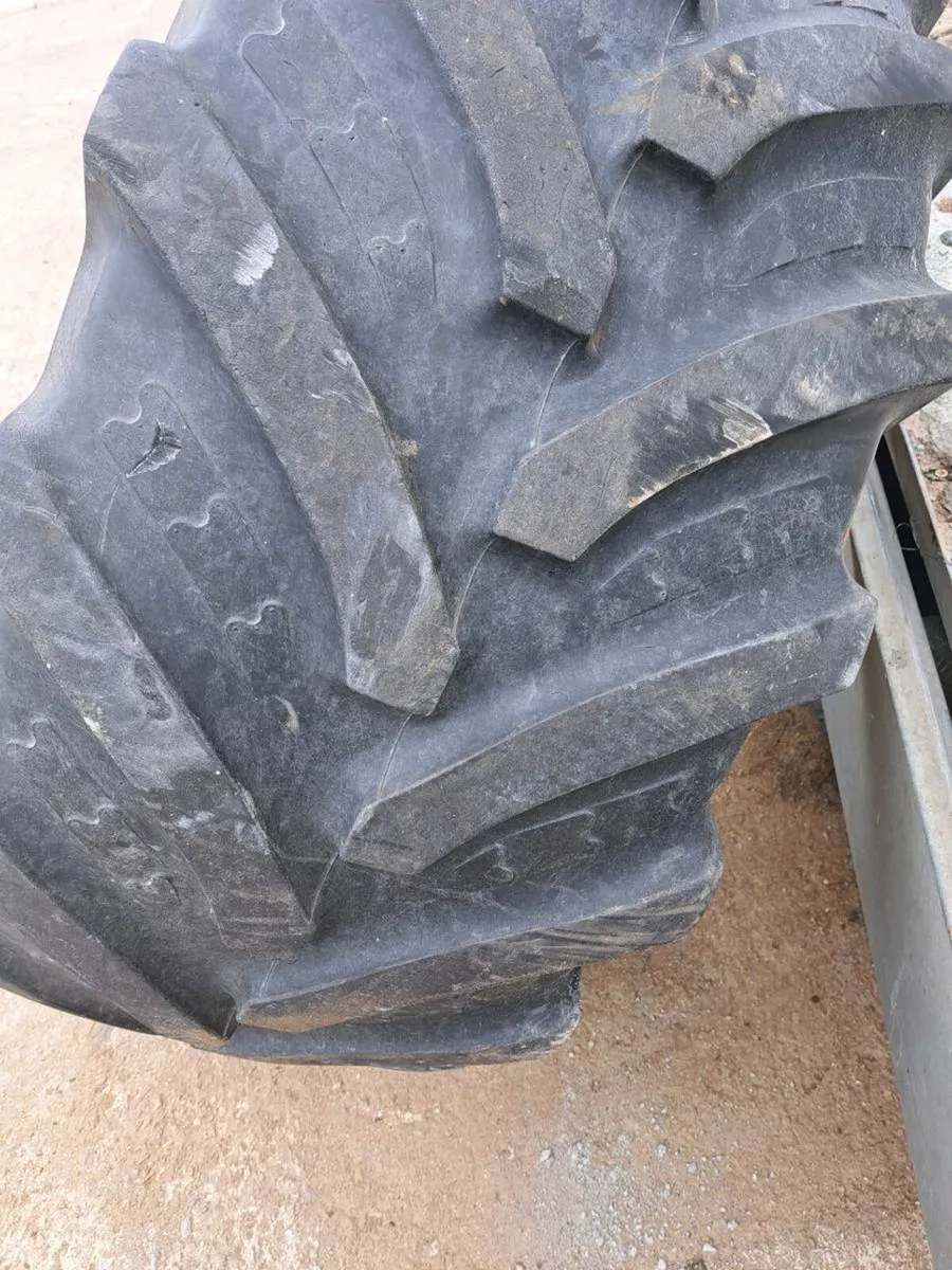 Dual Wheels - Image 1