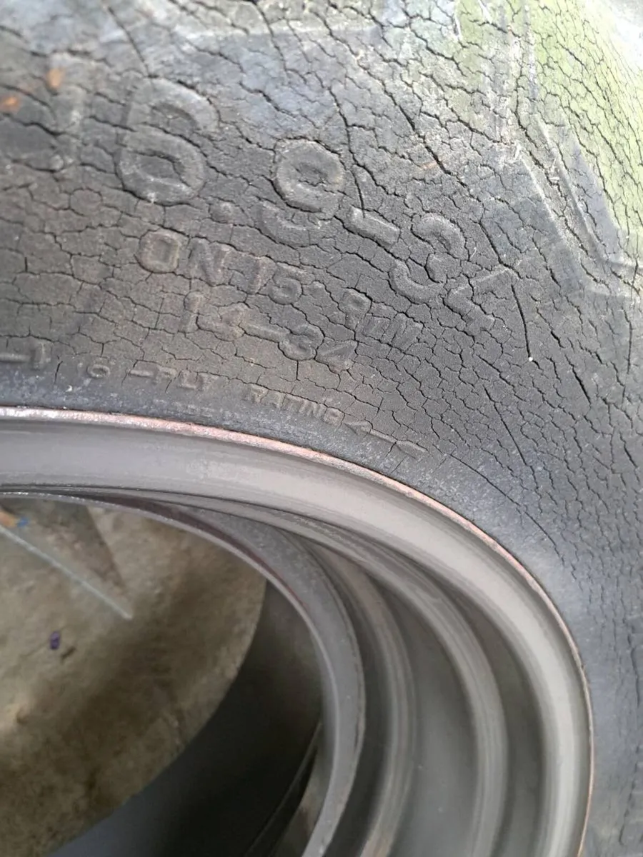 Dual Wheels - Image 4