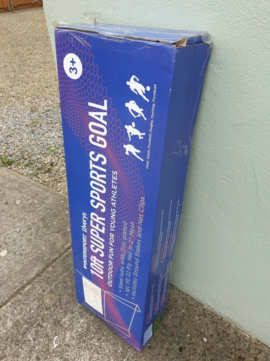 2 goal posts - Image 2