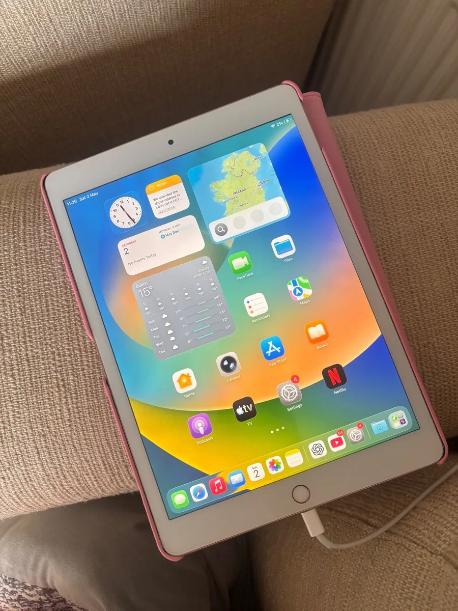 iPad  8th gen - Image 1