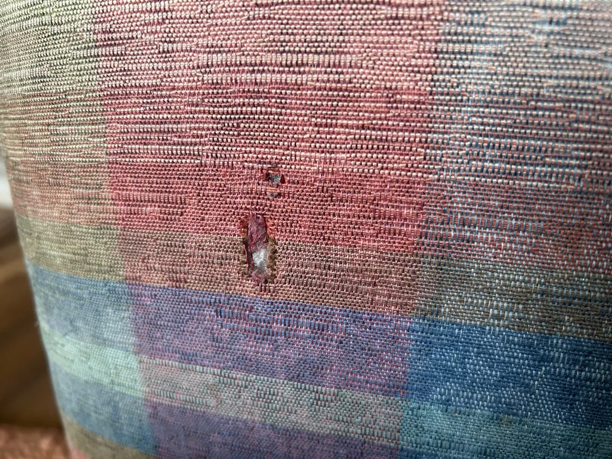 Sofa ; Free to good home. - Image 3