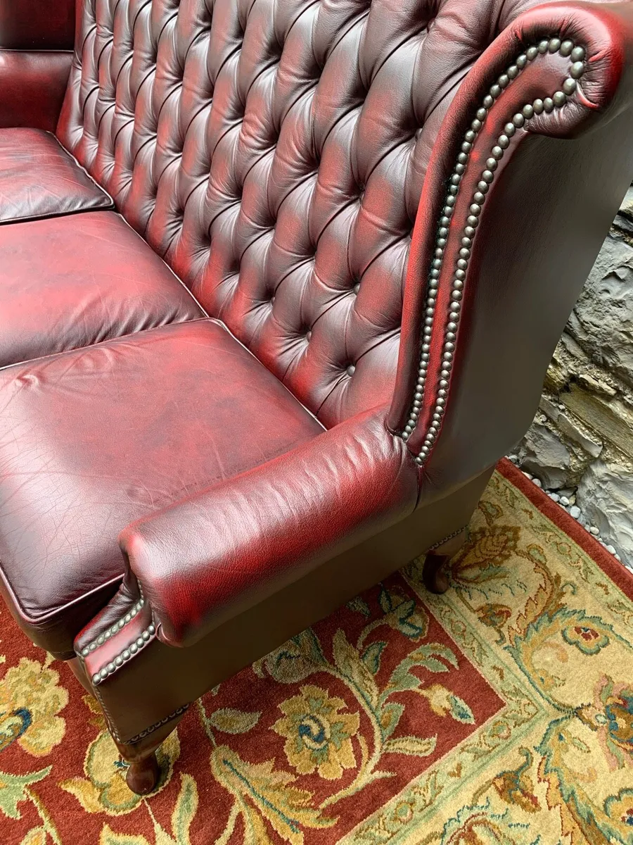 Oxblood leather 3 seater Chesterfield sofa. - Image 4