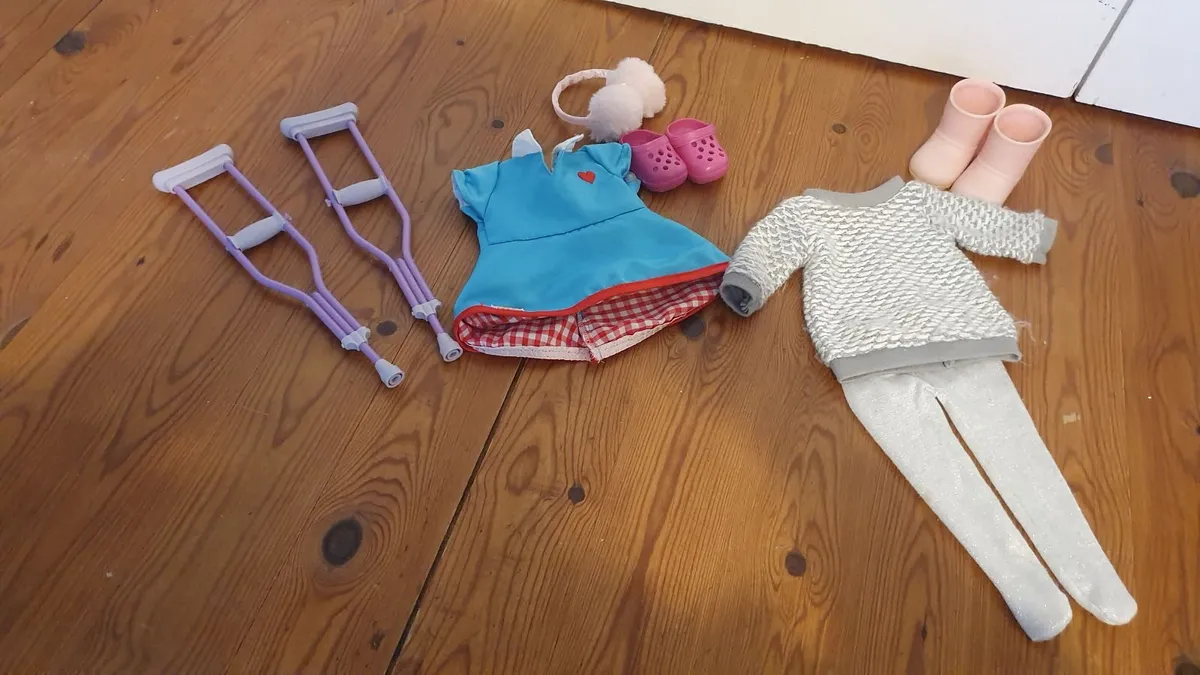 Toys - Image 2