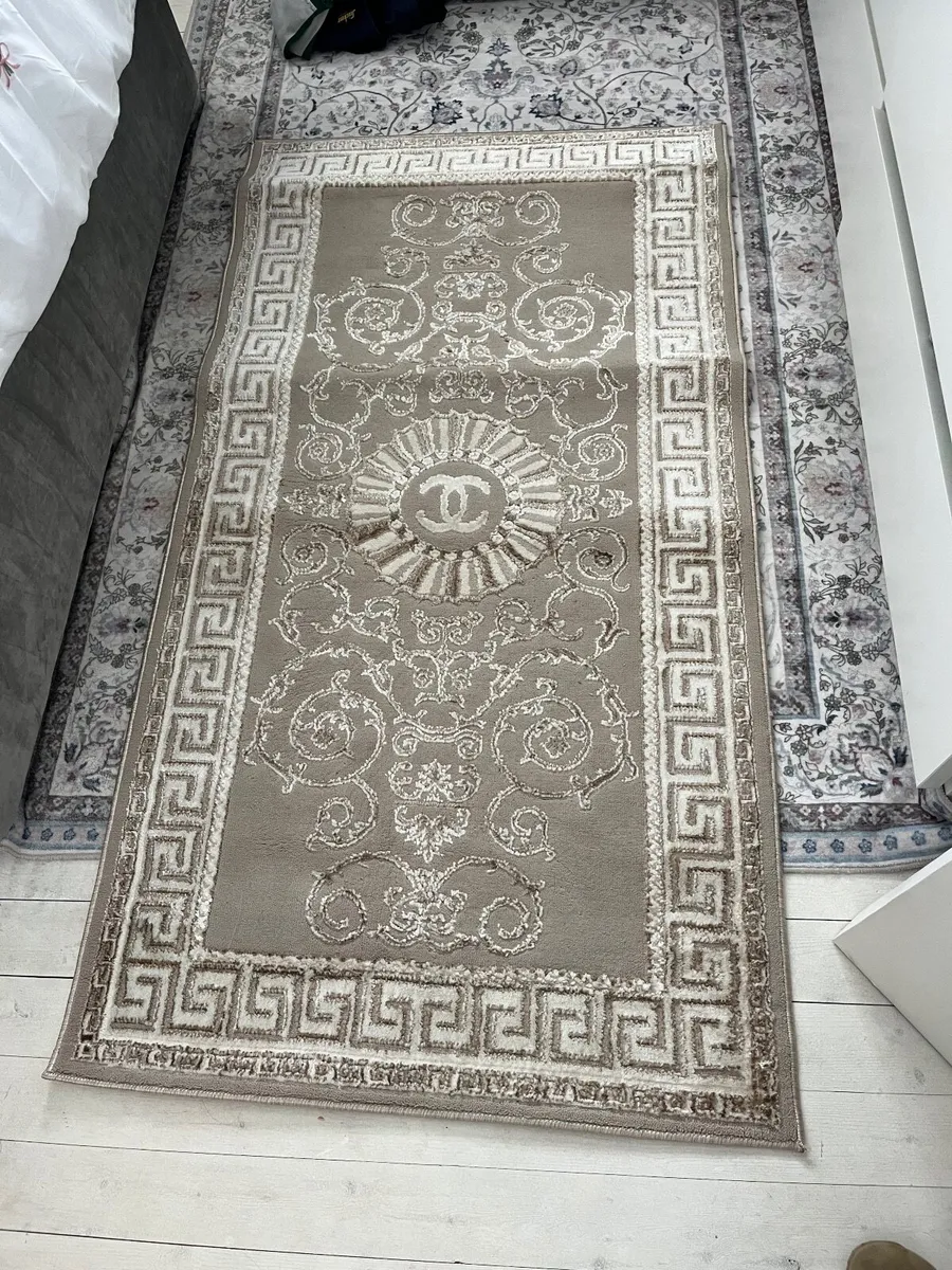 Rug - Image 1