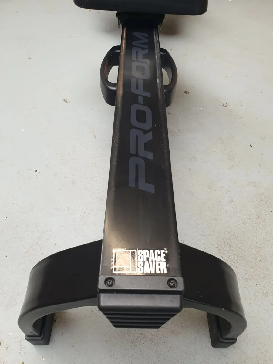 Proform rowing machine - Image 3