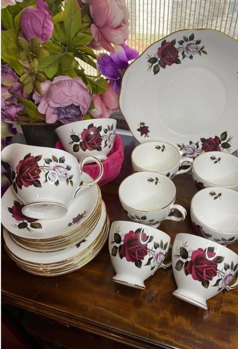 Royal Vale Bone China Tea Set - Image 1